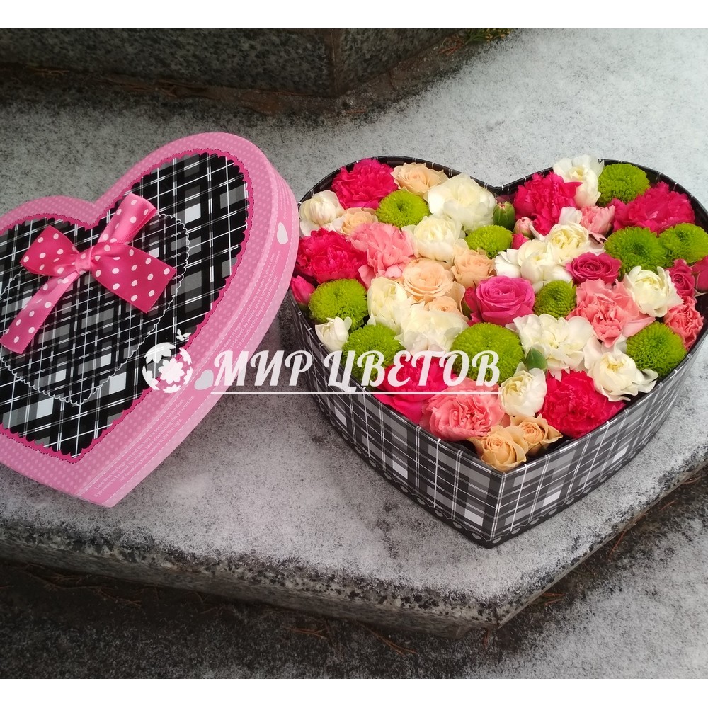 Коробка Сердце с цветами