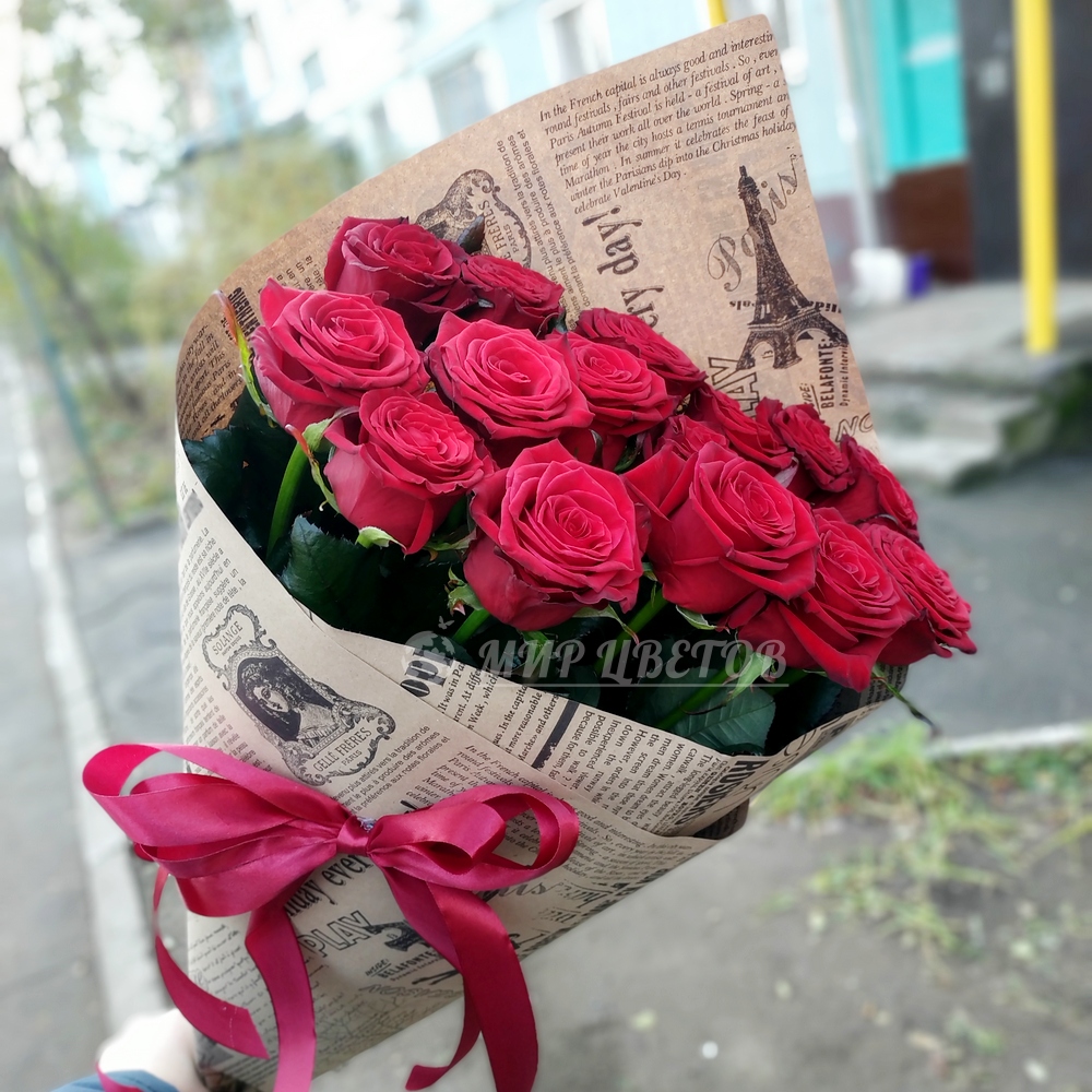 Букет 15 бордовых роз