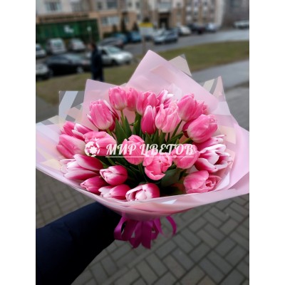 Букет 35 розовых тюльпанов